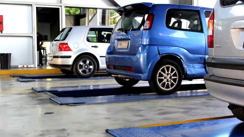 Αλλαγές στα ΚΤΕΟ φέρνει η πρόταση  της Ευρωπαϊκής Επιτροπής, με υποχρεωτικό  ετήσιο έλεγχο σε αυτοκίνητα άνω των 10 ετών