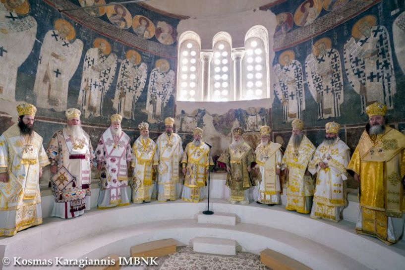 Πολυαρχιερατικό Συλλείτουργο για τον ιδρυτή της Εκκλησίας των Βεροιέων