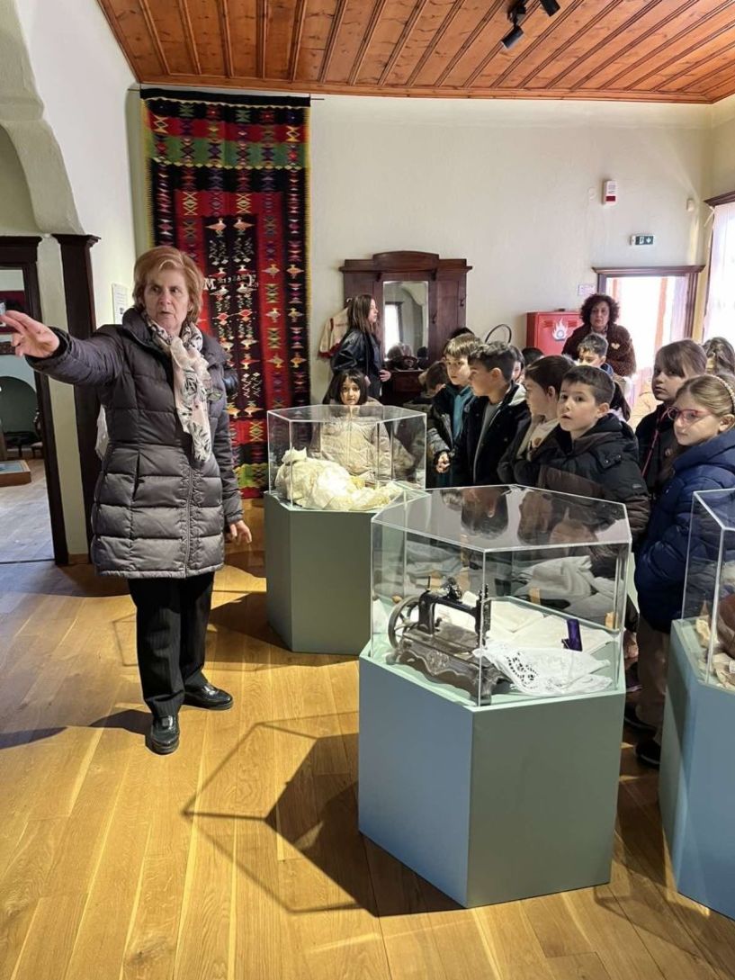 Ευχαριστήριο του 3ου Δημοτικού Σχολείου Βέροιας  προς το Λύκειο των Ελληνίδων 