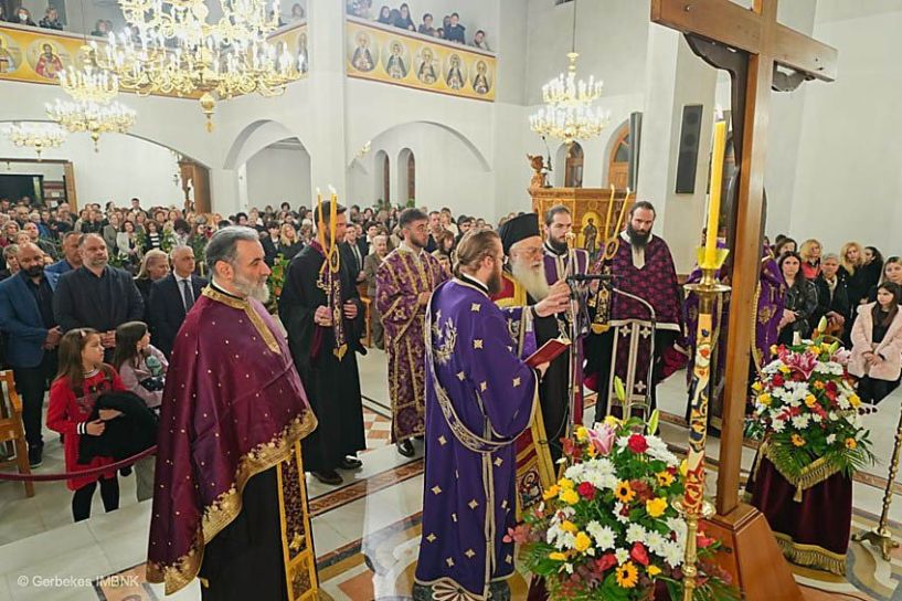 Ακολουθία των Παθών στον Μητροπολιτικό Ιερό Ναό Μεταμορφώσεως του Σωτήρος Ναούσης