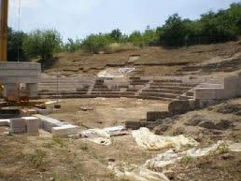 Βόλτα στους αρχαιολογικούς χώρους και τα μνημεία του Δήμου Νάουσας την Κυριακή 10 Ιουνίου   