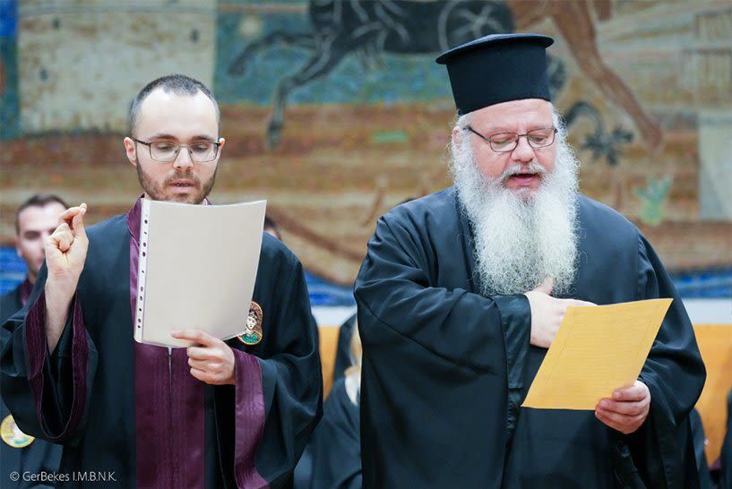Διδάκτορας της Θεολογικής του Α.Π.Θ.  ο Αρχιμανδρίτης Δημήτριος Μπακλαγής