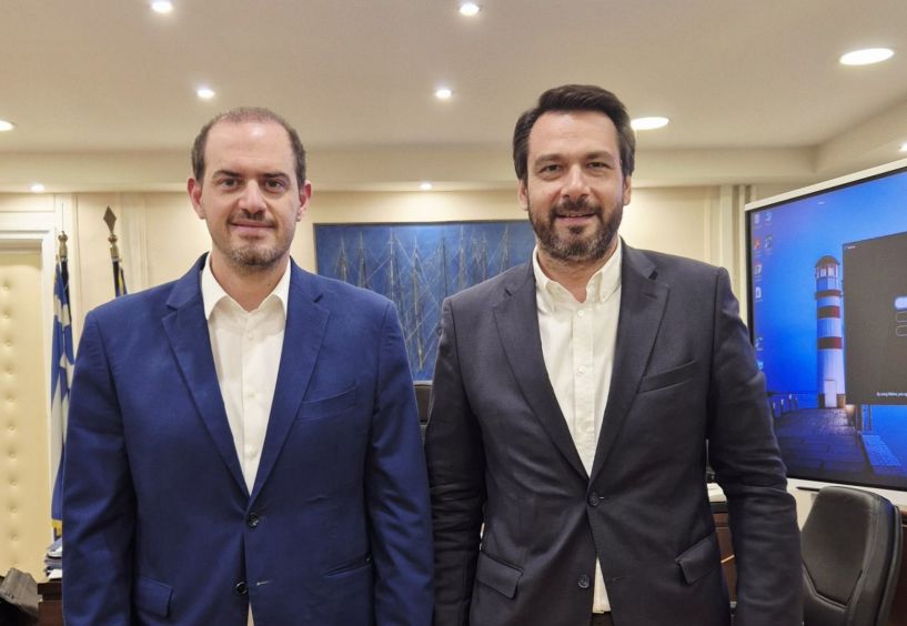 Τάσος Μπαρτζώκας: Οριστική λύση στο σοβαρό πρόβλημα των παραδοσιακών αμβυκούχων για τη χρήση καύσιμης ύλης από τον Υφυπουργό Εθνικής Οικονομίας & Οικονομικών, Γιώργο Κώτσηρα