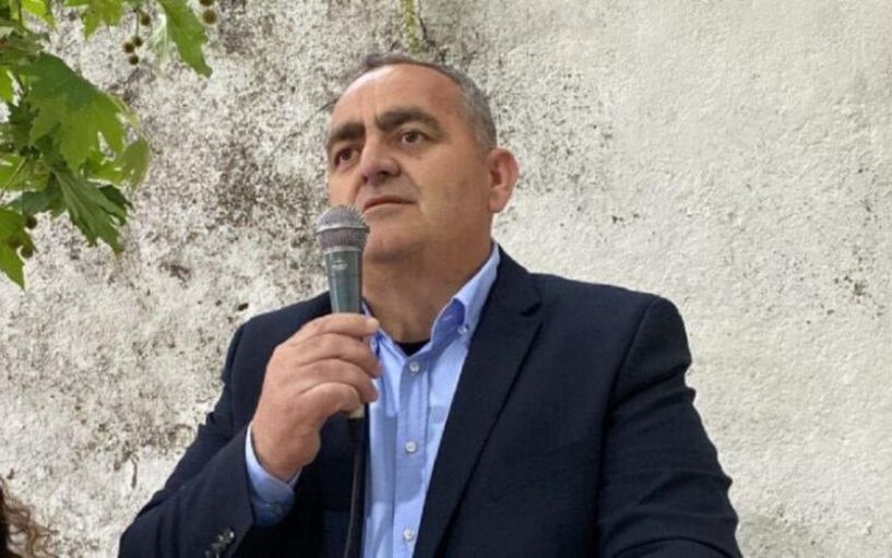 Ο Φρέντι Μπελέρης κατάφερε να πάρει άδεια για να ορκιστεί ως ευρωβουλευτής