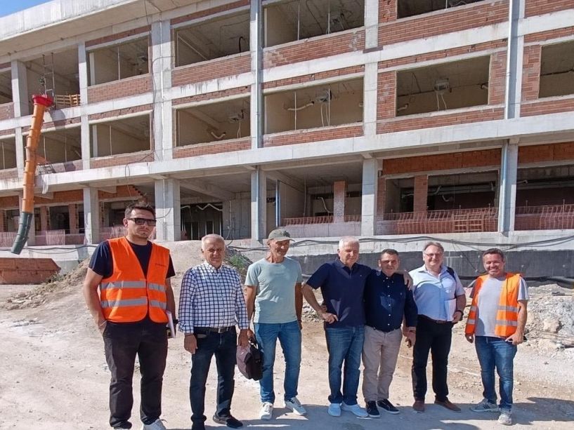 Θετικές οι εντυπώσεις των μηχανικών που επιθεώρησαν το έργο του νέου διοικητηρίου Ημαθίας -  Καλαϊτζίδης: «Οι εργασίες προχωρούν και σύντομα θα παραδοθεί στους συμπολίτες μας»