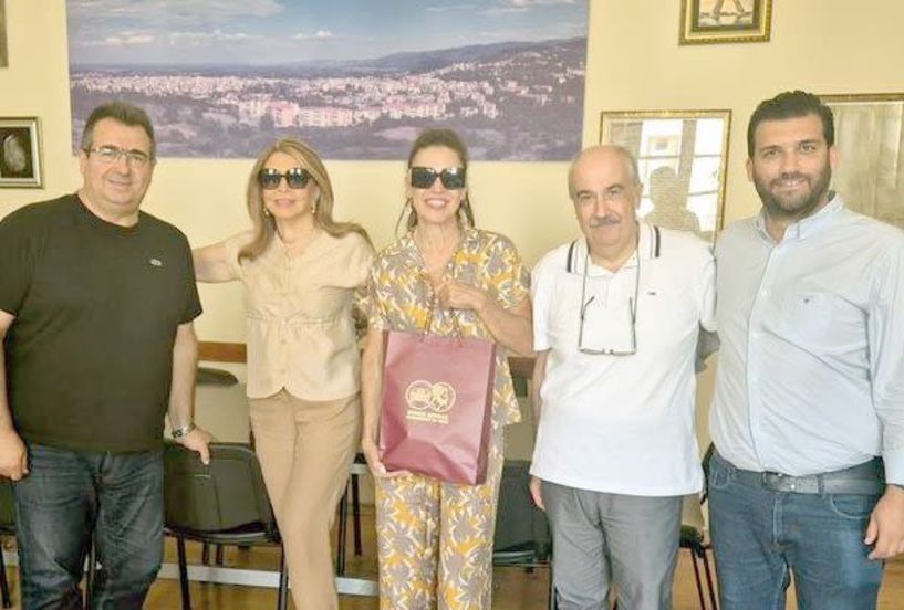 «Αναγνωριστική» επίσκεψη Ντενίση στη Βέροια για τα γυρίσματα νέας σειράς -Που ξεναγήθηκε και οι εντυπώσεις που αποκόμισε