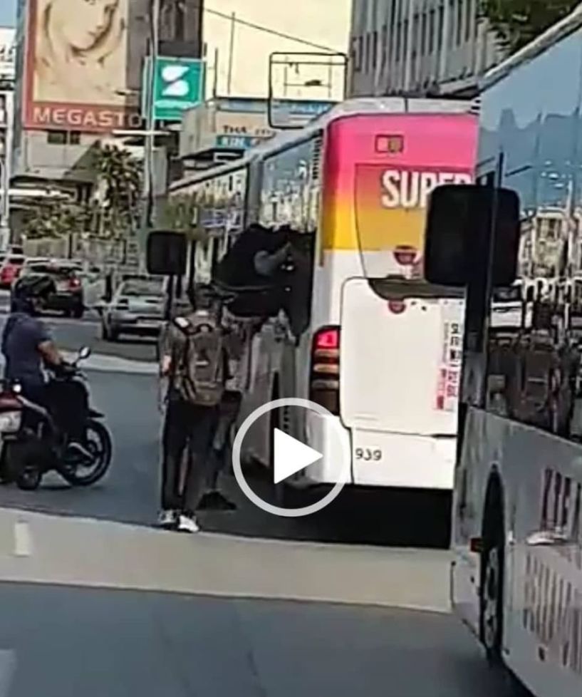 Αλλοδαπός κλέφτης εν δράση σε λεωφορείο του ΟΑΣΘ
