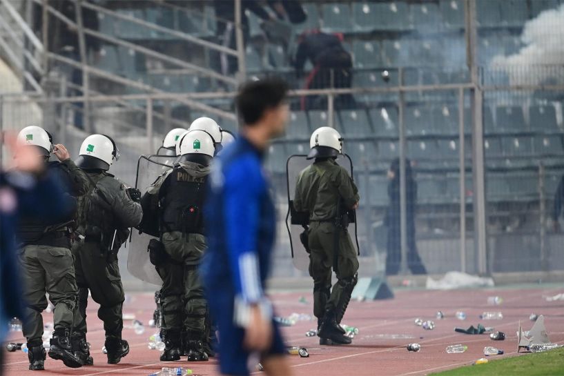 Τέσσερα μέτρα για την ασφάλεια στα γήπεδα και την αντιμετώπιση της οπαδικής βίας, ανακοίνωσε ο αν. υπουργός Αθλητισμού  -Χρυσοχοΐδης: Οι φίλαθλοι να πάνε με τα παιδιά τους στα γήπεδα που ανοίγουν στις 12 Φεβρουαρίου