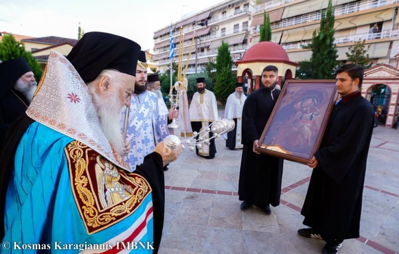 Η Αλεξάνδρεια υποδέχθηκε την Ιερά Εικόνα της Παναγίας των Λοιμών. (ΦΩΤΟ)