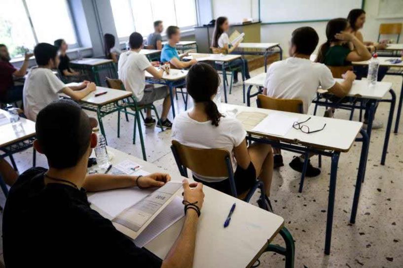 Πανελλαδικές εξετάσεις 2021: Το πρόγραμμα των εξετάσεων σε ημερήσια και εσπερινά λύκεια