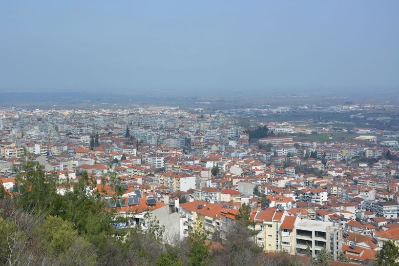 Έντονη μυρωδιά, σαν φυτοφάρμακο, σ’ όλη την πόλη…