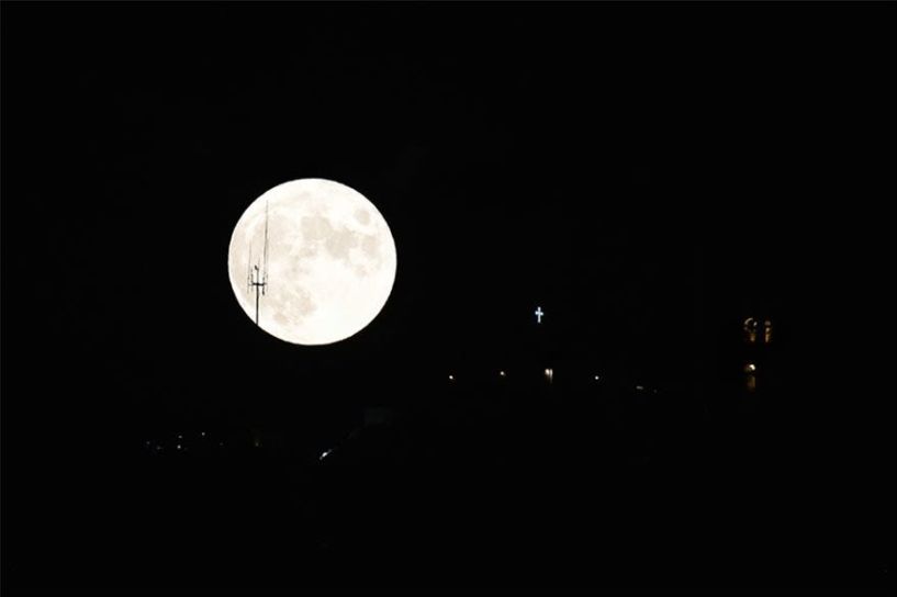 Πανσέληνος Σεπτεμβρίου: Tο ολόγιομο φεγγάρι που θα κάνει την εμφάνισή του σήμερα στον ουρανό