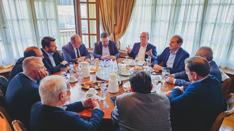 Επίσκεψη του αν. Υπουργού  Εθνικής Οικονομίας Νίκου Παπαθανάση στο Επιμελητήριο Ημαθίας