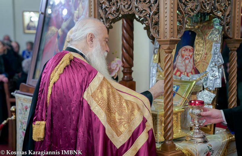 Μεγάλη προσέλευση πιστών στην Παναγία Δοβρά για τον Άγιο Λουκά και τα Ιερά Λείψανα των Τριών Ιεραρχών