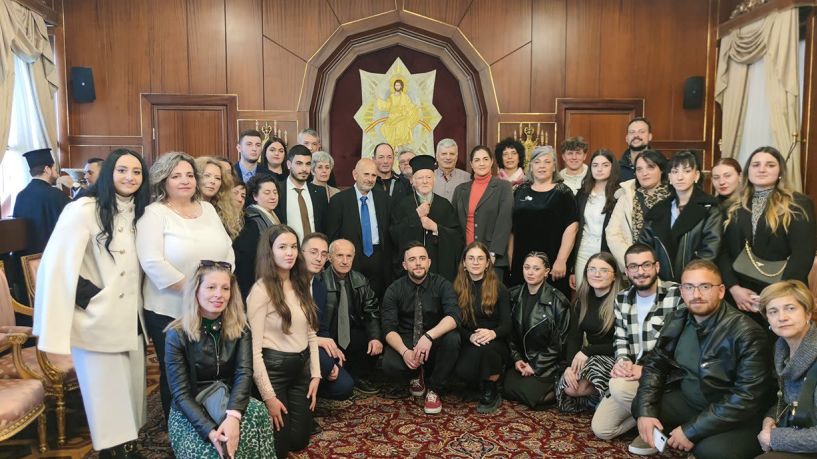 Με τον Οικουμενικό Πατριάρχη  συναντήθηκαν  εκπρόσωποι  της  Ευξείνου Λέσχης Ποντίων Νάουσας - Στην Κωνσταντινούπολη και ο πρόεδρος  της Δημοτικής Κοινότητας Νάουσας 