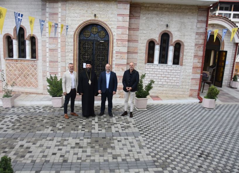 Ολοκληρώθηκε το πλακόστρωτο στην Εκκλησία του Αγίου Δημητρίου Νάουσας
