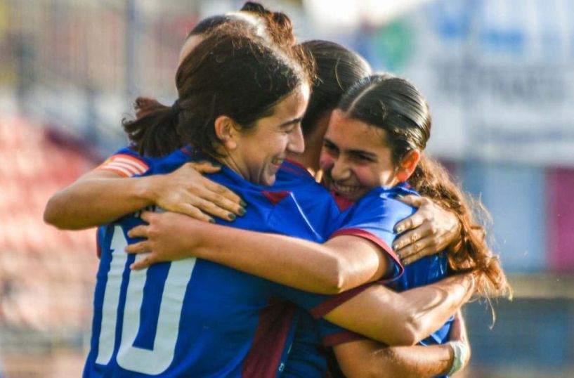 Πρωταθλήτρια χειμώνα η Βέροια με σπουδαίο διπλό στη Λάρισα