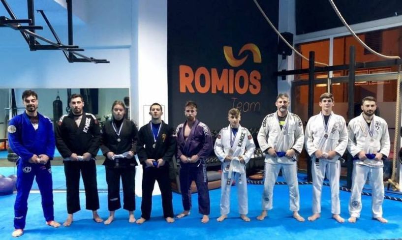 Οκτώ μετάλλια κατέκτησε ο Ρωμιός στην Χαλάστρα στο 7ο κύπελλο Brazillian jiu -jitsu