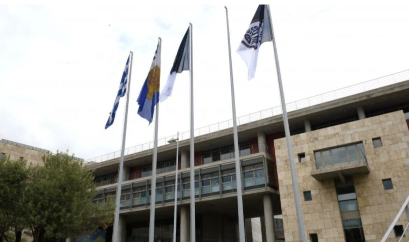 Θεσσαλονίκη: Παραιτήθηκε αντιδήμαρχος για υπόθεση με «φακελάκι», τους συνέλαβαν με προσημειωμένα χαρτονομίσματα