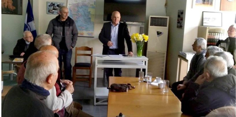 O υποψήφιος βουλευτής της Ελληνικής Λύσης Βασίλης Κοτίδης  στην συνέλευση του Συνδέσμου  Αποστράτων Σωμάτων Ασφαλείας Ημαθίας