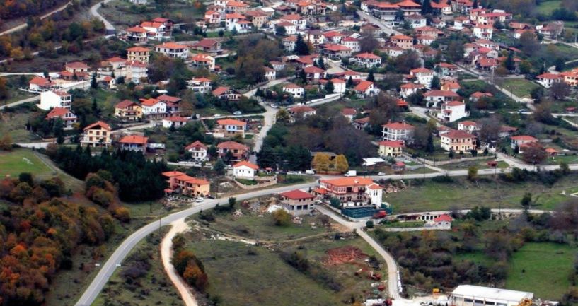 Ανασύνθεση στον Πολιτιστικό Σύλλογο Κουμαριάς «Η Ντόλιανη»