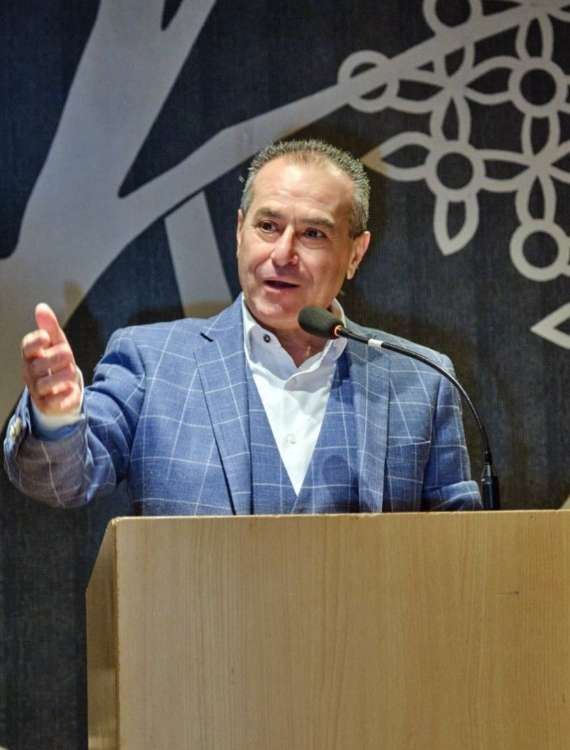 «Η Τέχνη της Κάλπης» και της πολιτικής επικοινωνίας, από τον Βασίλη Σαρηγιαννίδη