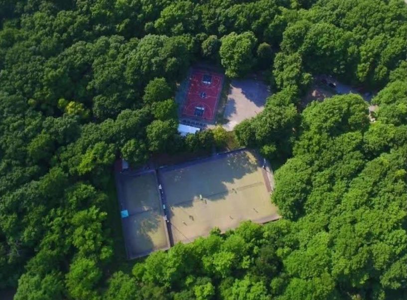 Επιβεβλημένη η ανακατασκευή των γηπέδων τένις  στον Άγιο Νικόλαο Νάουσας