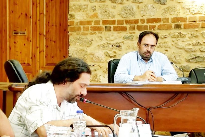 Το Σέλι, η άσφαλτος, τα μπάζα, η «καταγγελία για παράνομη χωματερή» και οι απαντήσεις