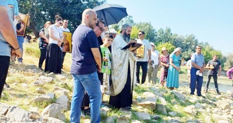 Αφού εξάντλησαν τα «ανθρώπινα», έκαναν λιτανεία για βροχή στις Σέρρες!!!