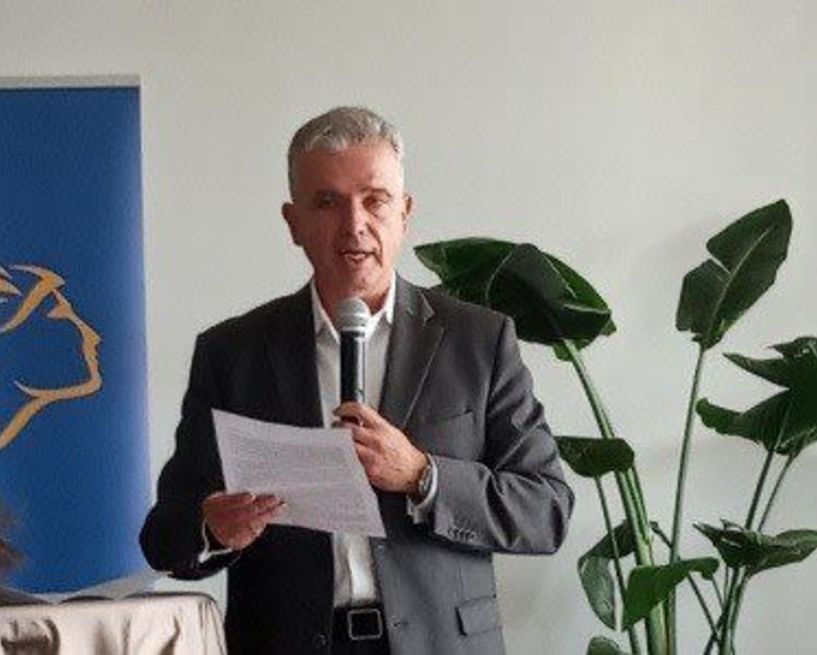 Την παραίτησή του υπέβαλε ο διευθύνων σύμβουλος των ΕΛΤΑ, επιμένοντας στην εξυγίανση  και αναδιάρθρωσης του Οργανισμού Γρηγόρης Σκλήκας: Αν δεν εφαρμοστεί κινδυνεύει  η ρευστότητα  και η δυνατότητα καταβολής μισθών