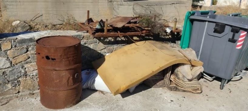Περισυλλογή ογκωδών αντικειμένων από την υπηρεσία Καθαριότητας του Δήμου Νάουσας