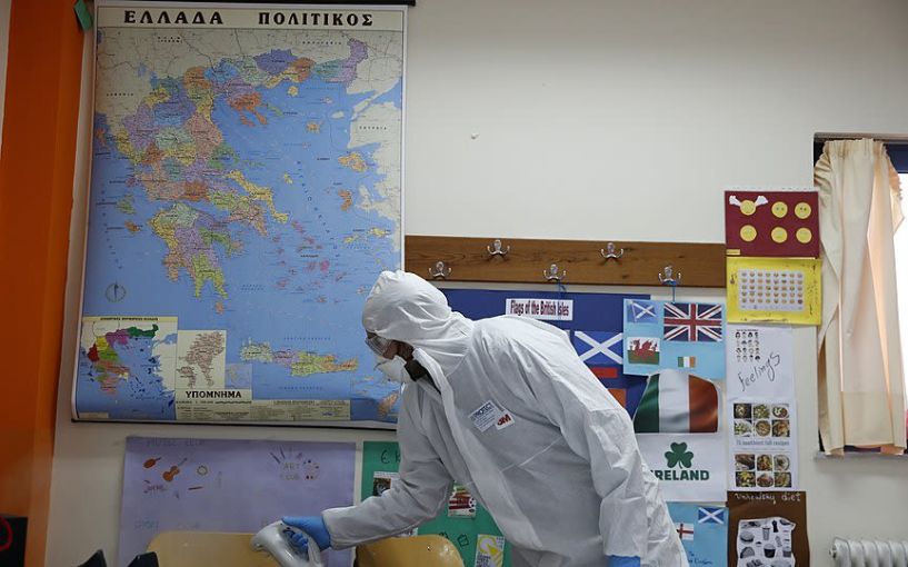 Αλεξάνδρεια: Σε απολυμάνσεις σχολείων και δημοτικών καταστημάτων προχωράει ο Δήμος 