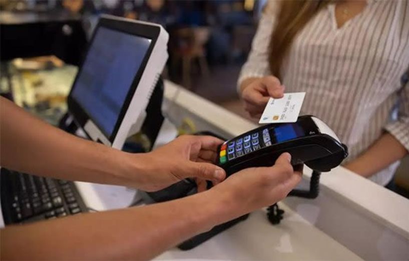 ΕΣΕΕ: Παράταση απόσυρσης  ταμειακών μηχανισμών, διασύνδεσης ERP  λογισμικών με POS  και υποχρεωτικής αποδοχής άμεσων πληρωμών με το σύστημα IRIS