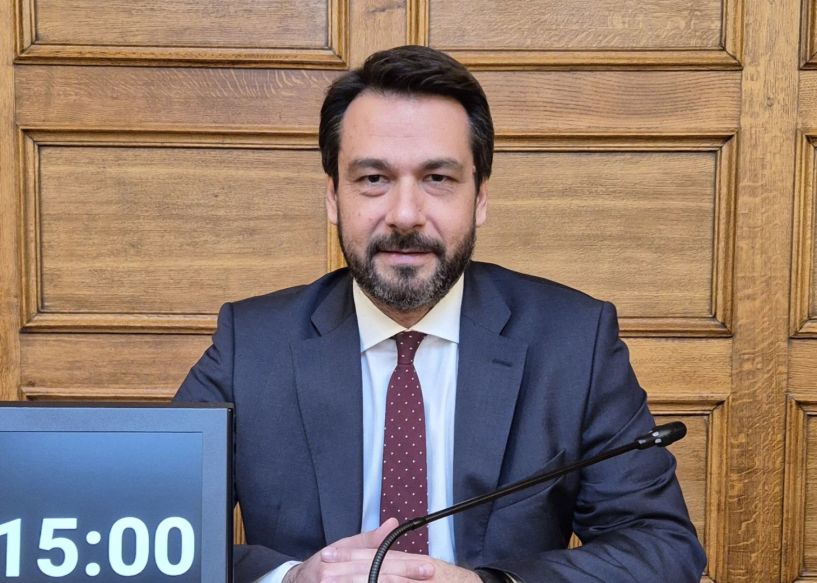 Τάσος Μπαρτζώκας: Ενισχύονται με 12 νέες θέσεις γιατρών τα Νοσοκομεία Βέροιας και Νάουσας.