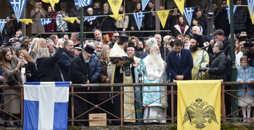 Με λαμπρότητα ο εορτασμός των Θεοφανίων στη Νάουσα και σε ολόκληρο τον Δήμο