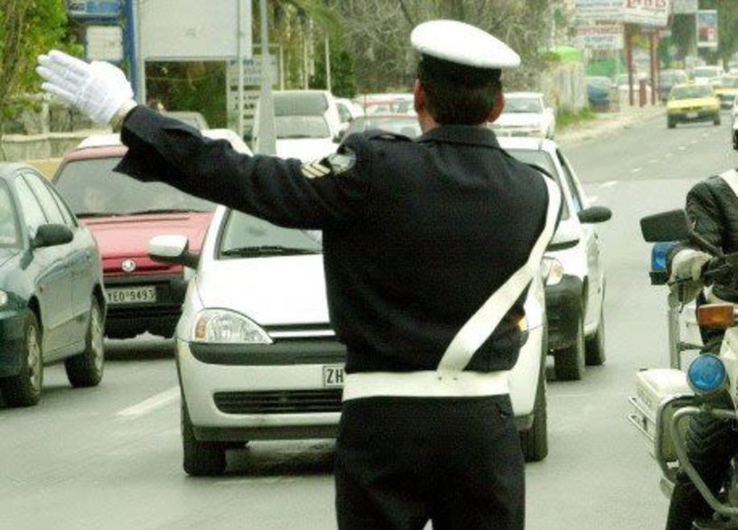 Πρωτομαγιά: Μέτρα τροχαίας για ασφαλείς διαδρομές - μηδενική ανοχή στις επικίνδυνες παραβάσεις -Απαγορεύεται η κίνηση φορτηγών μέγιστου επιτρεπόμενου βάρους άνω των 3,5 τόνων