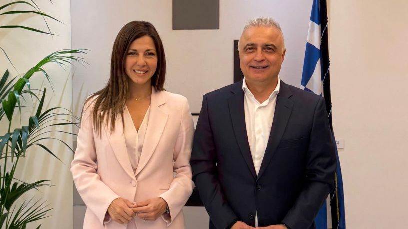 Επανεξέταση της μη έγκρισης λειτουργίας σημαντικών τμημάτων στα ΕΠΑ.Λ. Αλεξάνδρειας και  Νάουσας ζητά ο Λάζαρος Τσαβδαρίδης