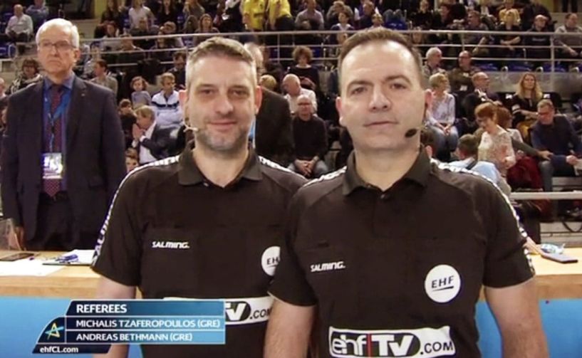 Oι διεθνείς διαιτητές Τζαφερόπουλος και Μπέτμαν στον αγώνα ματς Μετς- Εσμπιέργκ, που προβλήθηκε  από 8 κανάλια  
