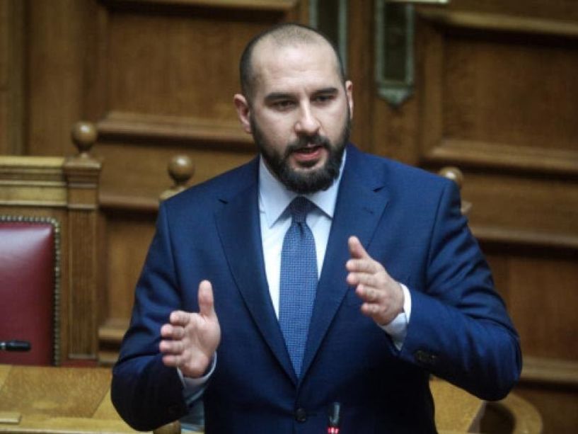 Δημήτρης Τζανακόπουλος στη Βουλή  για τις δημόσιες υπαίθριες συναθροίσεις: «Όσες απαγορεύσεις κι αν ψηφίσετε θα είμαστε εδώ, ο λαός θα είναι εδώ για να σας ανατρέψει»