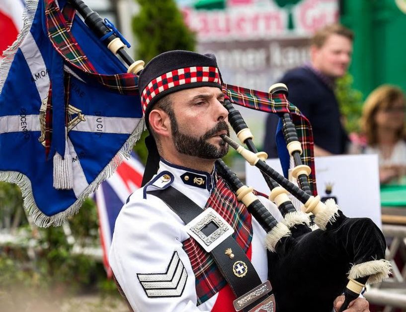 Η παραδοσιακή κέλτικη μπάντα Celtic Highlanders Band, Pipes & Drums στις εκδηλώσεις της φετινής Αποκριάς στη Νάουσα