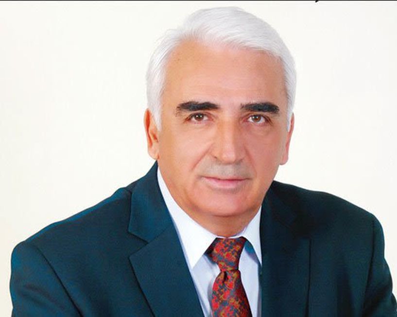 Όνομα συνδυασμού  και πρώτα ονόματα  παρουσιάζει ο υποψήφιος δήμαρχος Βέροιας  Μιχάλης Χαλκίδης