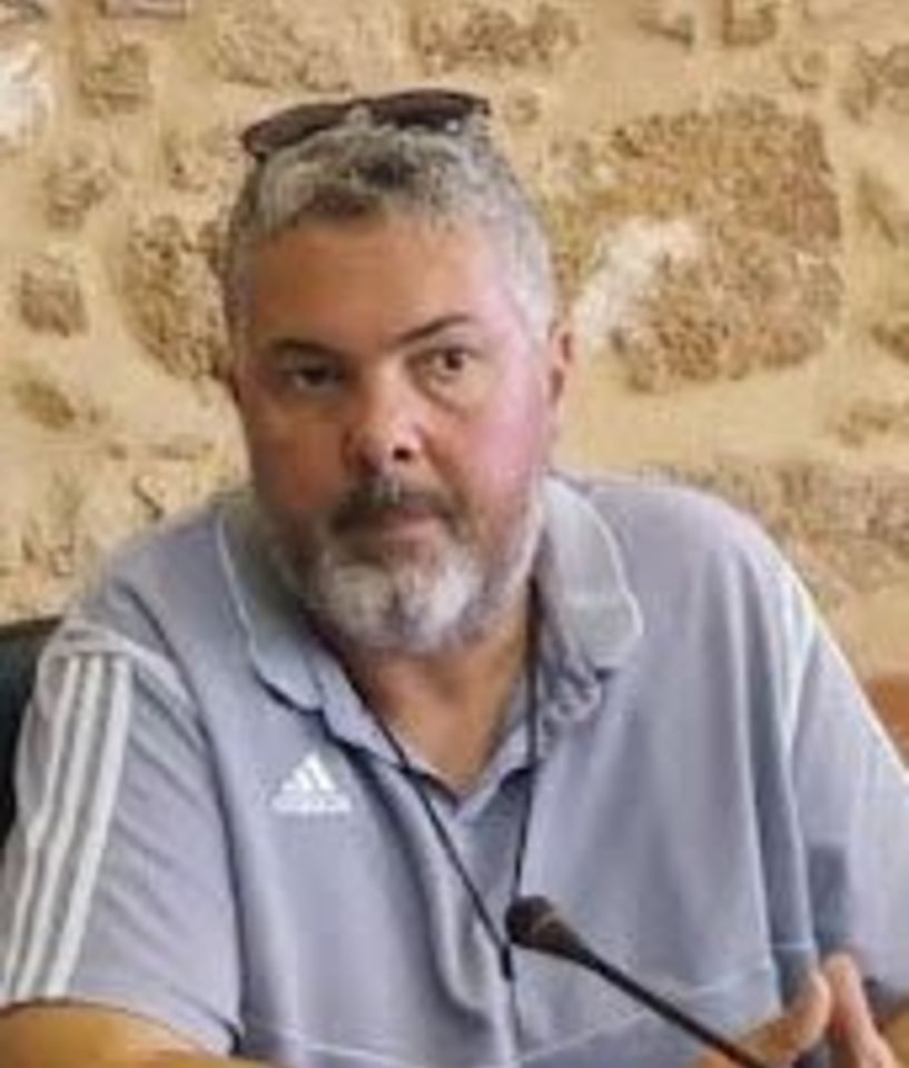Λάζαρος Ασλανίδης: «Κάνουμε τις εκδηλώσεις με μοναδικό σκοπό να μαζέψουμε βοήθεια για τους πλημμυροπαθείς» (Βίντεο)