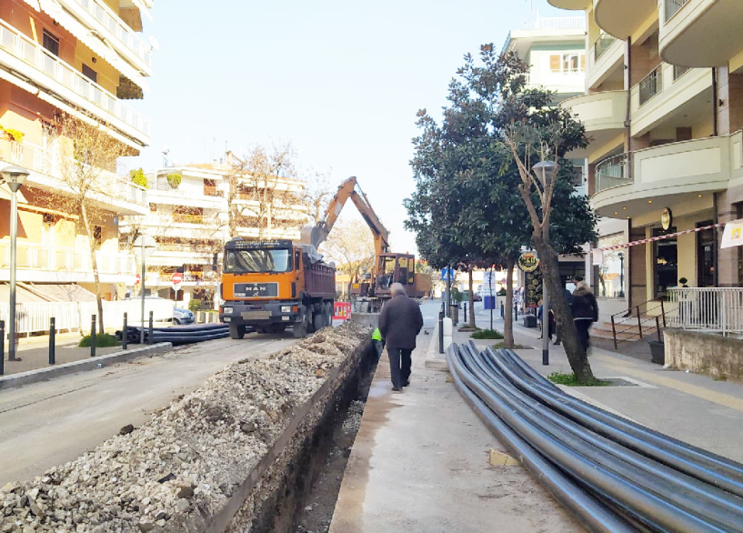 Προχωρά με έντονους ρυθμούς στην Ανοίξεως,  η αντικατάσταση των αμιαντοσωλήνων, από την ΔΕΥΑΒ