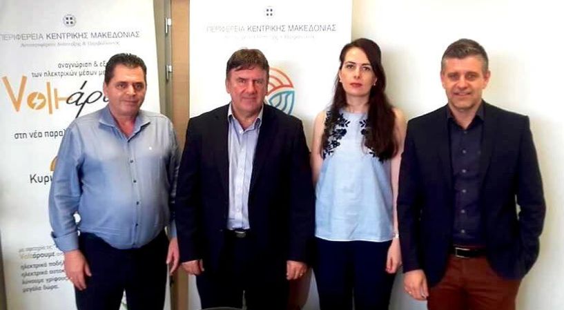 Ανησυχητικές διαστάσεις έχει λάβει η παράνομη   διακίνηση εποχικών φρούτων από την Κ. Μακεδονία προς τη Βουλγαρία και άλλες χώρες της Ν.Α. Ευρώπης