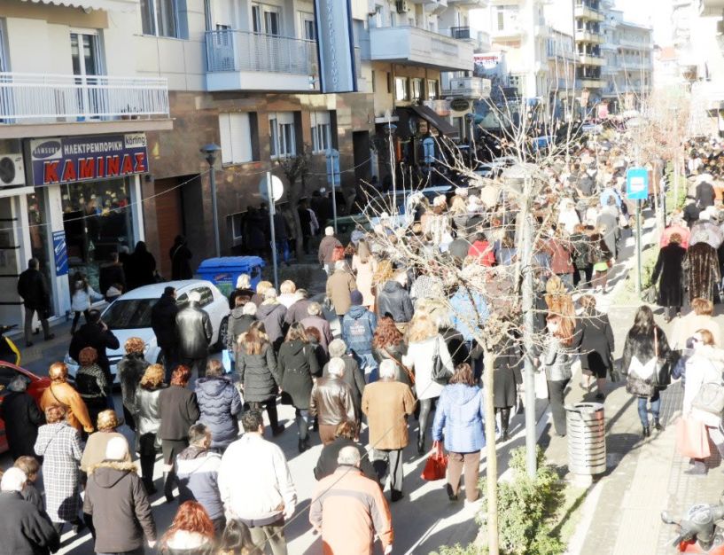 Με πάρα πολύ κόσμο χθες η λιτανεία  του Αγίου Αντωνίου!