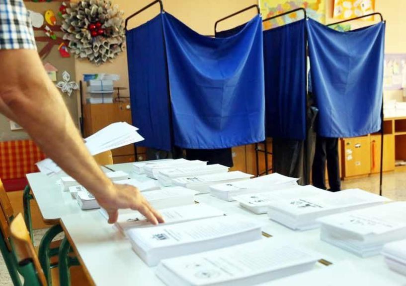 Έρχονται αλλαγές στις  εκλογές: Αποζημίωση  στις εφορευτικές, αύξηση βουλευτών Επικρατείας, απευθείας μετάδοση ψηφισάντων κατά την διαδικασία
