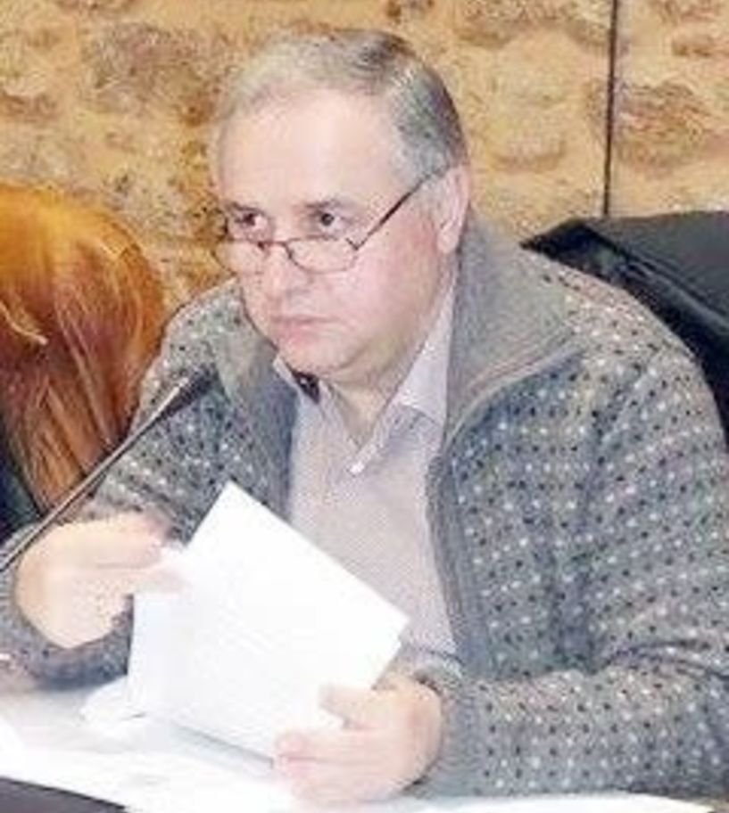Ο Σάκης Αποστολόπουλος επικεφαλής του ψηφοδελτίου της ΛΑ.Ε. για την Περιφέρεια