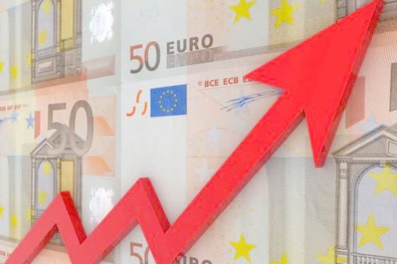 Το τελευταίο δίμηνο… Αυξημένες δόσεις στα στεγαστικά τους βλέπουν χιλιάδες δανειολήπτες, λόγω της «επιθετικής» αύξησης του επιτοκίου