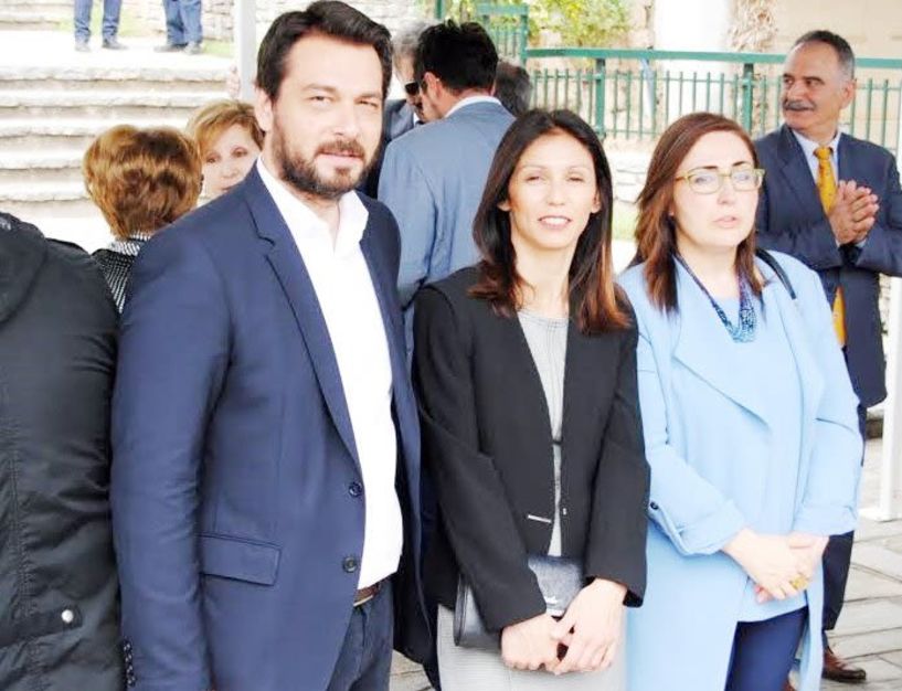 Στο Χώρο Θυσίας  ο Τάσος Μπαρτζώκας  με γυναίκες της αυτοδιοίκησης 