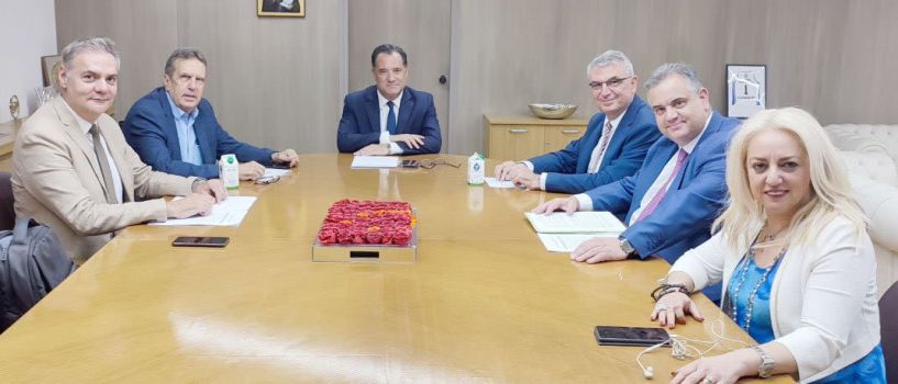 Συνάντηση του Προέδρου της ΕΣΕΕ με τον Υπουργό Εργασίας για τις αναγκαίες παρεμβάσεις της κυβέρνησης στα μείζονα θεσμικά θέματα του εμπορικού κόσμου